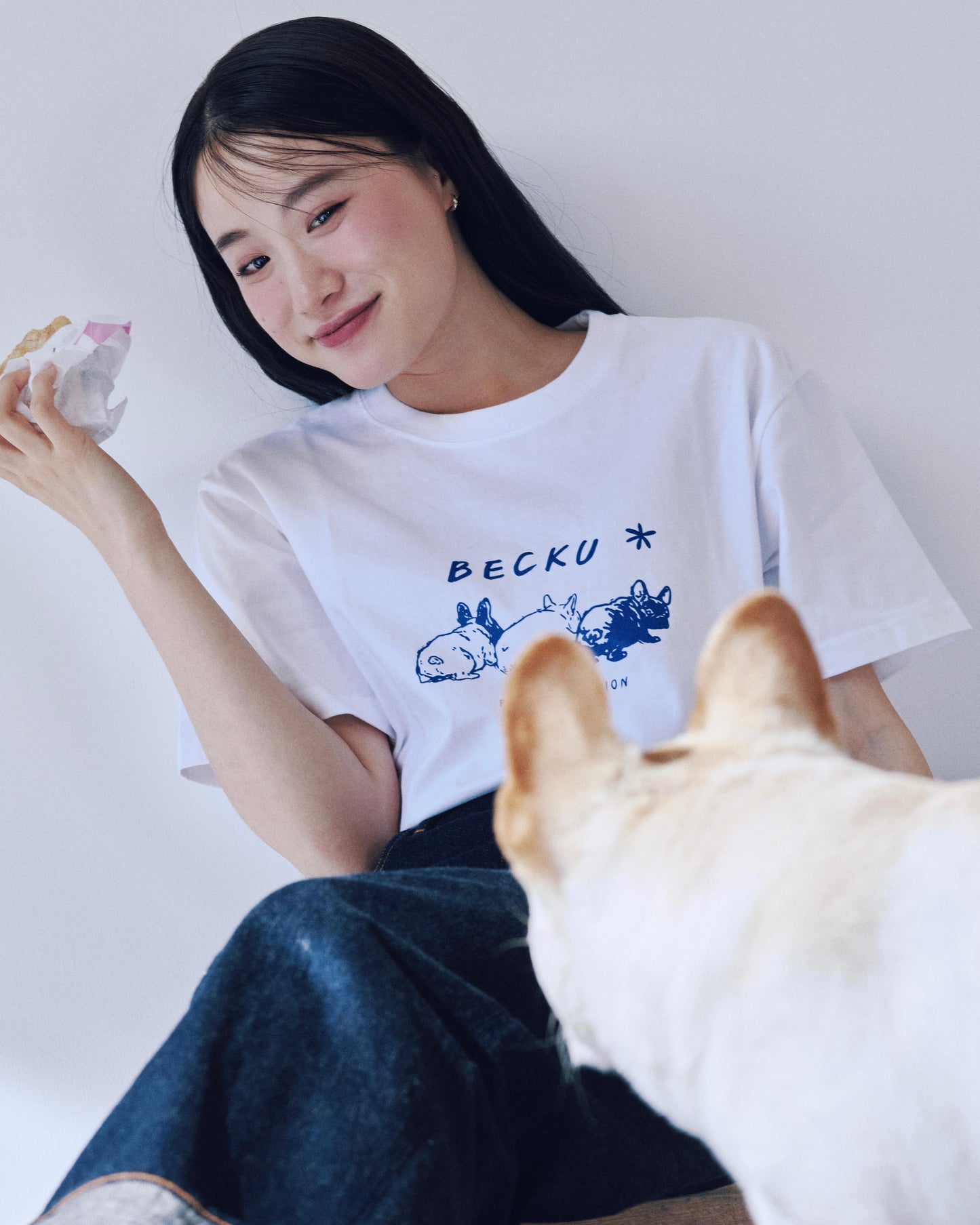 Becku Three Frenchies Loop wheel T-shirt (White)